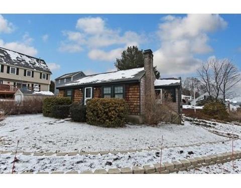 4 Eleanor Ave, Beverly, MA 01915 photo 4