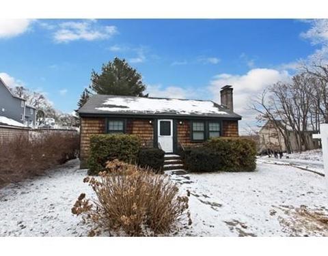 4 Eleanor Ave, Beverly, MA 01915 photo 1