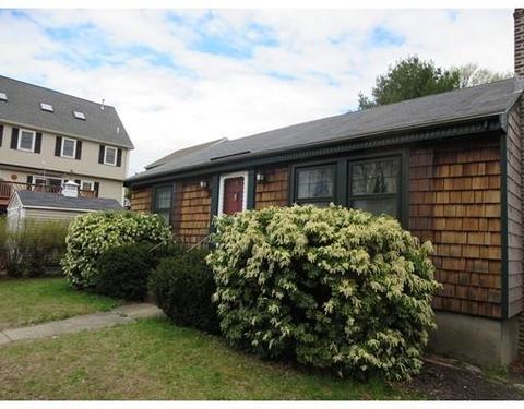 4 Eleanor Ave, Beverly, MA 01915 photo 2