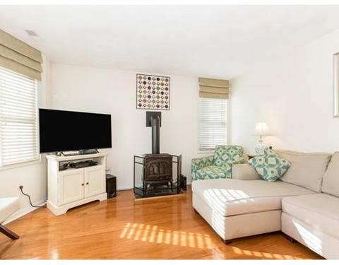 99 Ecklund Dr, Lowell, MA 01852 photo 2