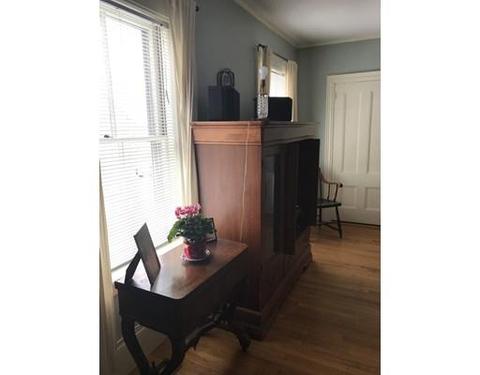 7 Taylor St #1, Gloucester, MA 01930 photo 9