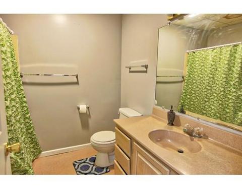 85 Amos Dr, Springfield, MA 01118 photo 16