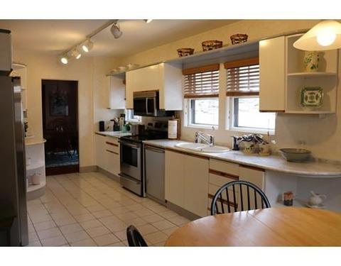 87 Coolidge Rd, Worcester, MA 01602 photo 8