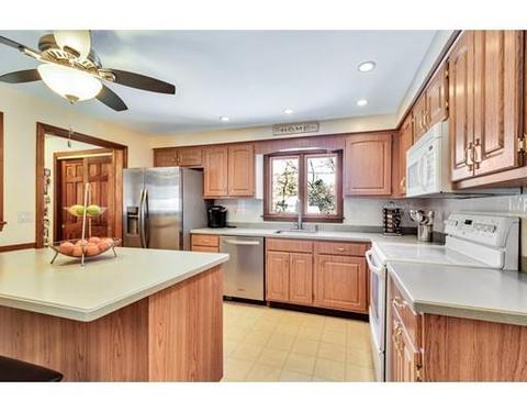 72 Concord Rd, Acton, MA 01720 photo 8