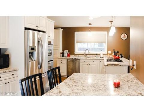 55 Lindsay Rd, Springfield, MA 01128 photo 6