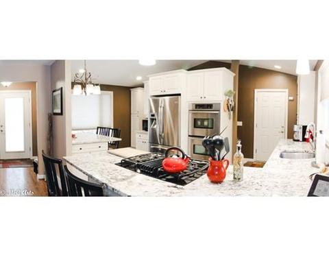 55 Lindsay Rd, Springfield, MA 01128 photo 1