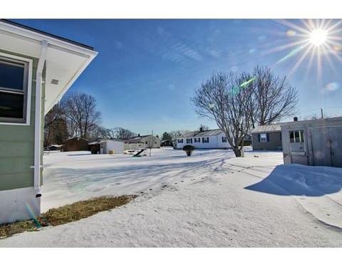 41 Beaumont Ave, Chicopee, MA 01013 photo 14