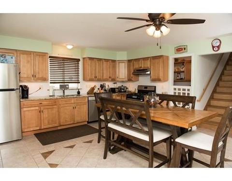 69 Arthur St, Chicopee, MA 01013 photo 18