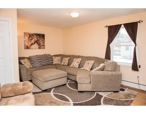 69 Arthur St, Chicopee, MA 01013 photo 9