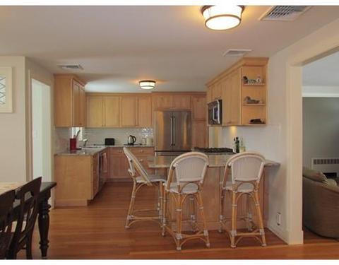 107 Old Farm Rd, Needham, MA 02492 photo 3
