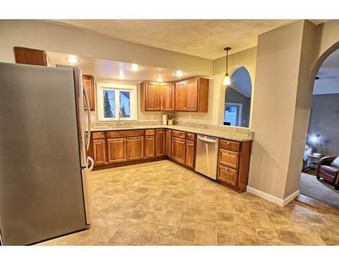 272 Riverside Dr, Dedham, MA 02026 photo 6