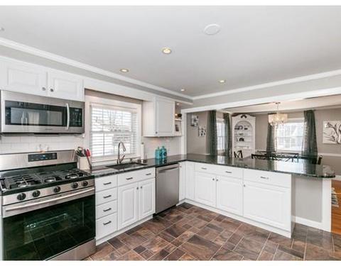 93 Central Ave, Needham, MA 02494 photo 4