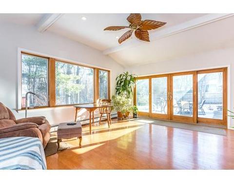 34 Wentworth Rd, Canton, MA 02021 photo 3