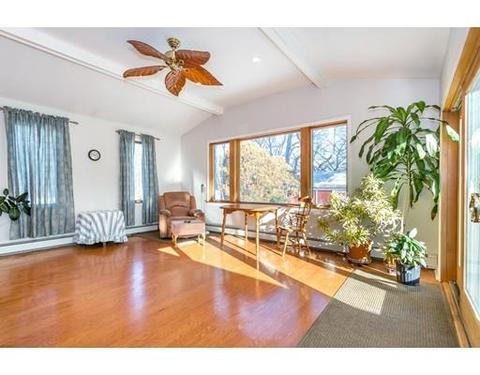 34 Wentworth Rd, Canton, MA 02021 photo 2