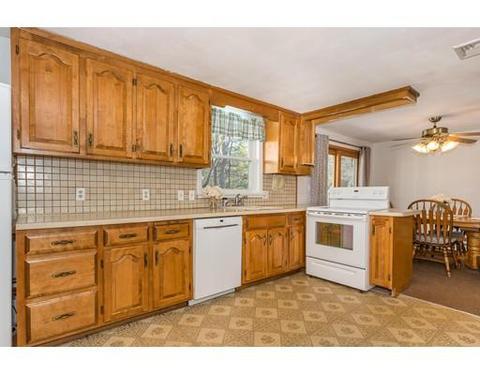 34 Wentworth Rd, Canton, MA 02021 photo 6