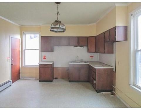 35 3rd Ave, Woonsocket, RI 02895 photo 5