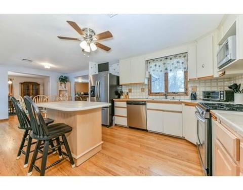 9 Coach Ln, Dedham, MA 02026 photo 14