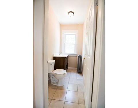 30 Kimberly Ave, Springfield, MA 01108 photo 13