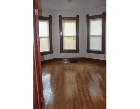 46 Wellesley St, Springfield, MA 01109 photo 8