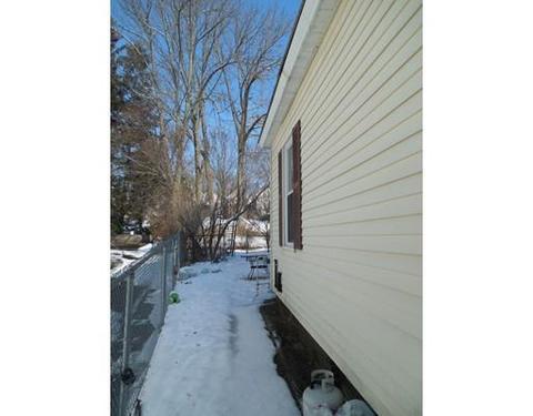23 High St, Ware, MA 01082 photo 4
