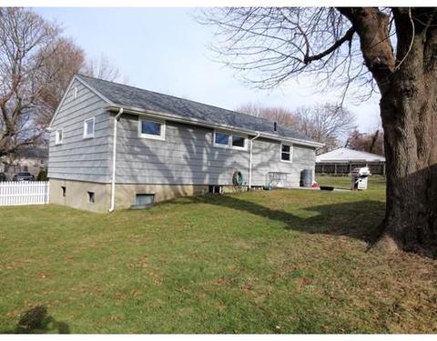151 Goodwin St, Fall River, MA 02724 photo 5