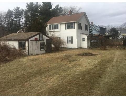 66 Glendale St, Worcester, MA 01602 photo 2