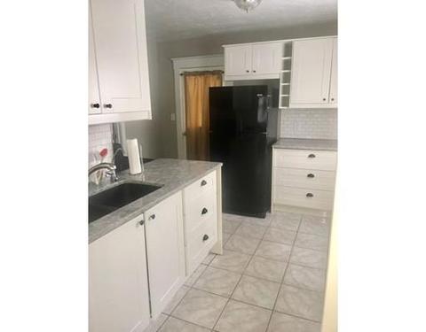 66 Glendale St, Worcester, MA 01602 photo 3