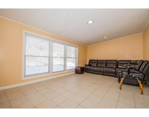 65 Barry Rd, Worcester, MA 01609 photo 4