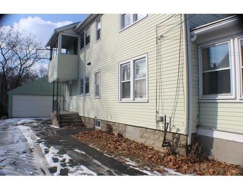 558 Newbury St, Springfield, MA 01104 photo 3