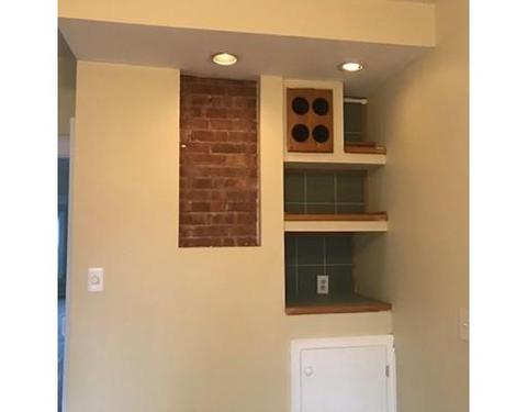 965 Plymouth Ave, Fall River, MA 02724 photo 4