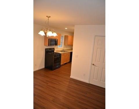 32 Shannon St, Worcester, MA 01604 photo 6