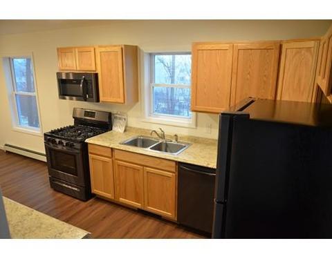 32 Shannon St, Worcester, MA 01604 photo 8