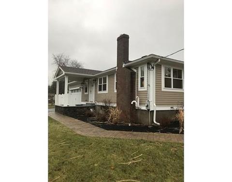 6 Pine St, Stoughton, MA 02072 photo 5