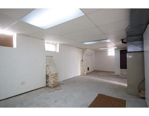 38 Virginia St, Springfield, MA 01108 photo 20
