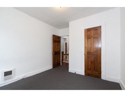 38 Virginia St, Springfield, MA 01108 photo 14