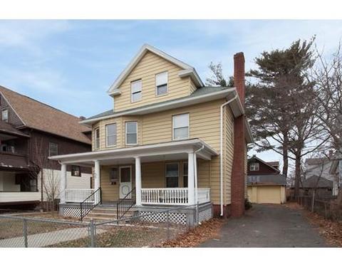 38 Virginia St, Springfield, MA 01108 photo 1