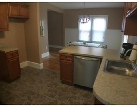 23 Derryfield Ave, Springfield, MA 01118 photo 3