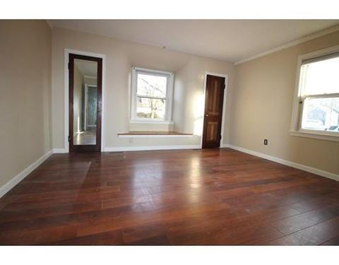 250 Moore St, Chicopee, MA 01013 photo 7
