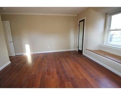 250 Moore St, Chicopee, MA 01013 photo 8