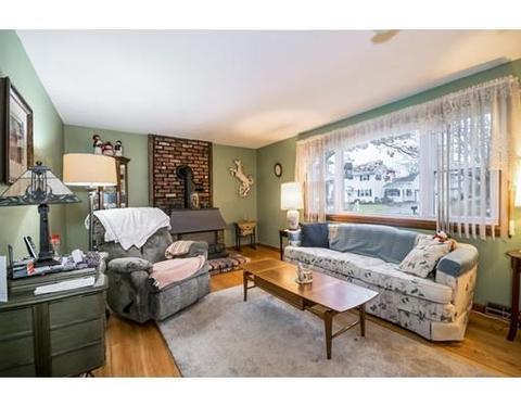 30 Rachael St, Springfield, MA 01129 photo 5
