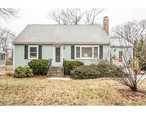 35 Glenmere Cir, Reading, MA 01867 photo 1