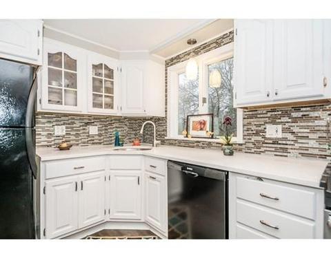 35 Glenmere Cir, Reading, MA 01867 photo 11