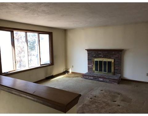 78 Cromesett Rd, Wareham, MA 02571 photo 3