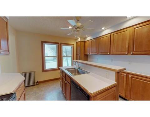 64 Coleman St, Springfield, MA 01109 photo 15