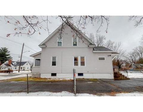 64 Coleman St, Springfield, MA 01109 photo 2
