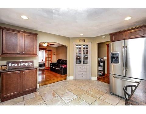 32 Avon St, Saugus, MA 01906 photo 10