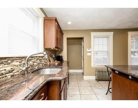 32 Avon St, Saugus, MA 01906 photo 11
