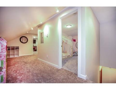 32 Avon St, Saugus, MA 01906 photo 16