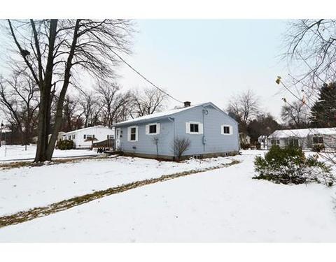 152 Newhouse St, Springfield, MA 01118 photo 13