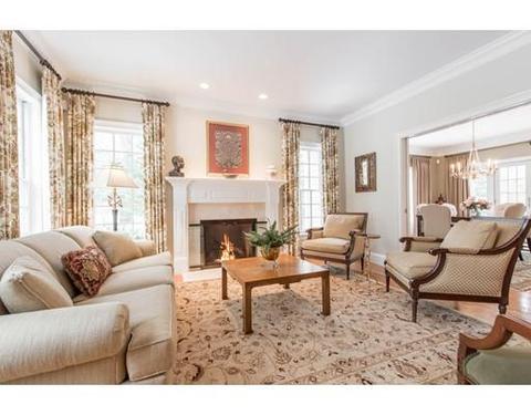 18 Pine St, Weston, MA 02493 photo 3